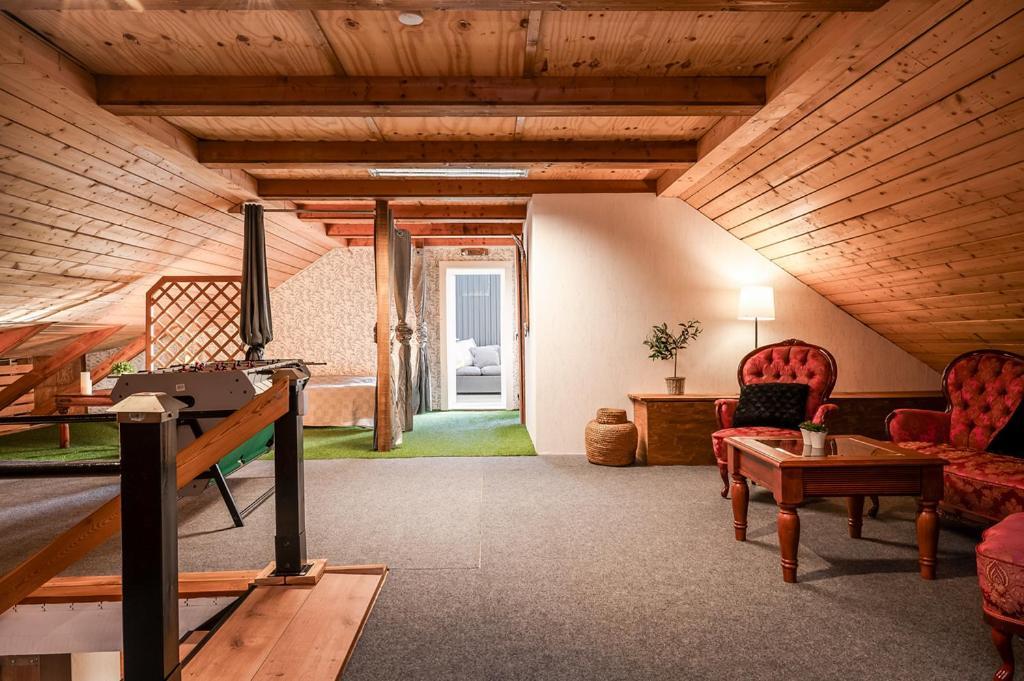 Unique Rustic Property In Skane Linderod Luaran gambar